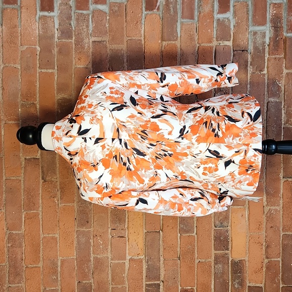 Kasper Floral Blazer - Picture 3 of 10